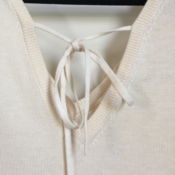 Diane von Furstenberg V Neck Silk Blend Top - Picture 3 of 7